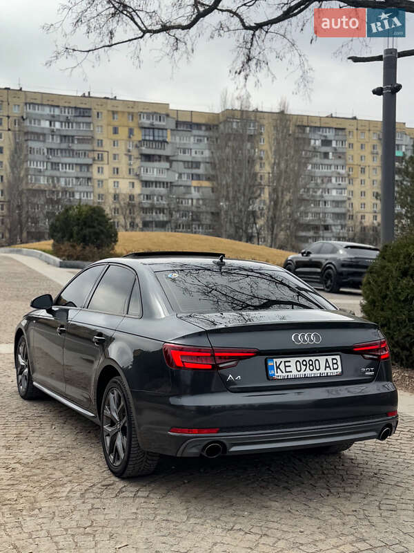 Седан Audi A4 2018 в Днепре