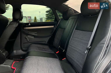 Седан Audi A4 2000 в 