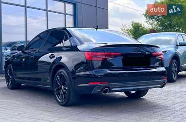 Седан Audi A4 2016 в 