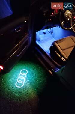 Седан Audi A4 2001 в 