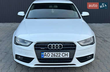 Седан Audi A4 2014 в 