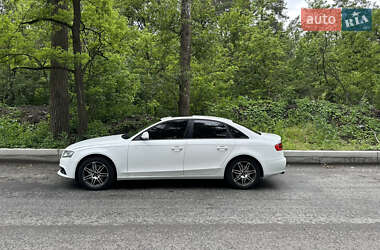Седан Audi A4 2008 в 