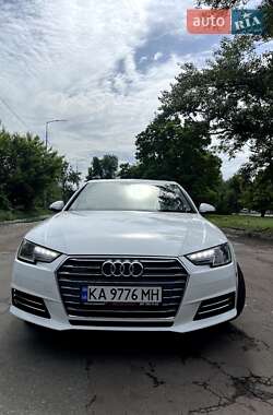 Седан Audi A4 2016 в 