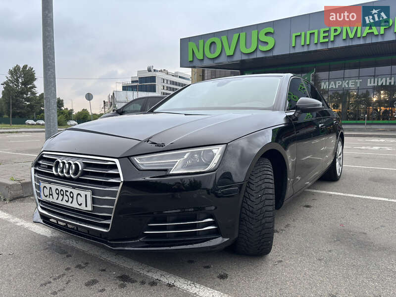 Седан Audi A4 2016 в 