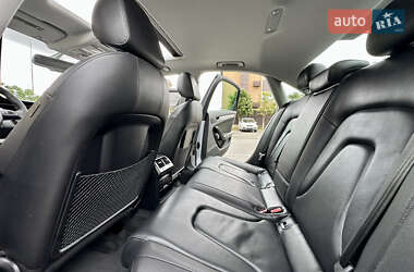 Седан Audi A4 2015 в 