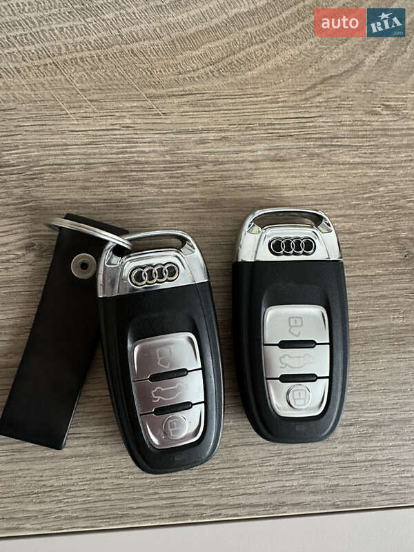 Универсал Audi A4 2014 в Львове