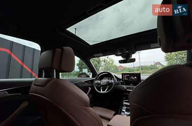 Седан Audi A4 2020 в 