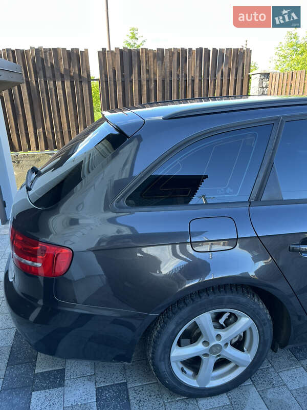 Универсал Audi A4 2009 в Староконстантинове
