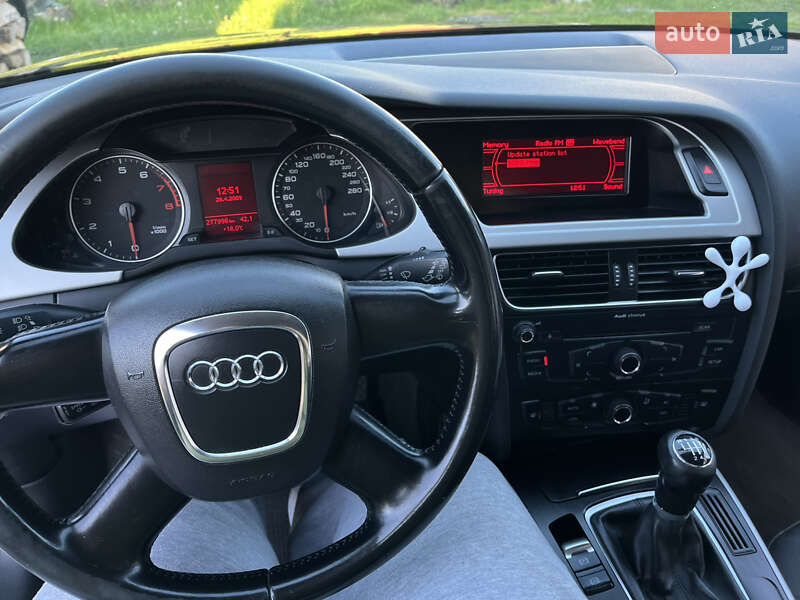 Универсал Audi A4 2009 в Староконстантинове