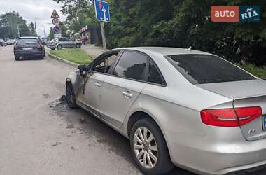 Седан Audi A4 2013 в 