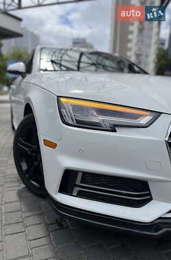Седан Audi A4 2018 в Одесі
