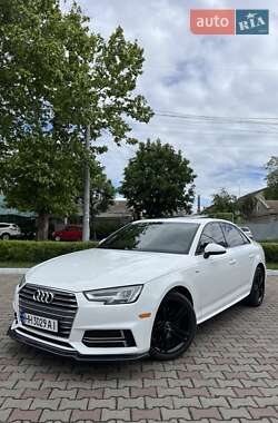 Седан Audi A4 2018 в Одесі