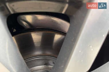 Седан Audi A4 2021 в 