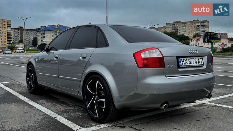 Седан Audi A4 2004 в Кам'янець-Подільському
