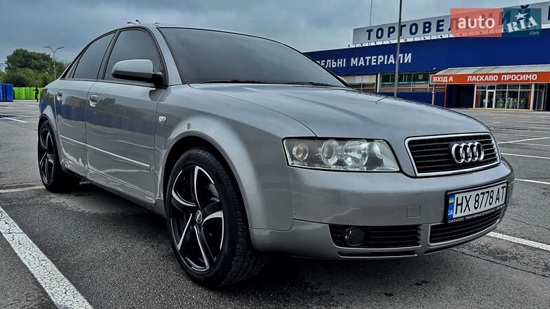 Седан Audi A4 2004 в Кам'янець-Подільському