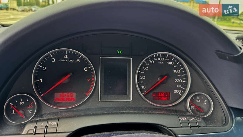 Седан Audi A4 2004 в Кам'янець-Подільському