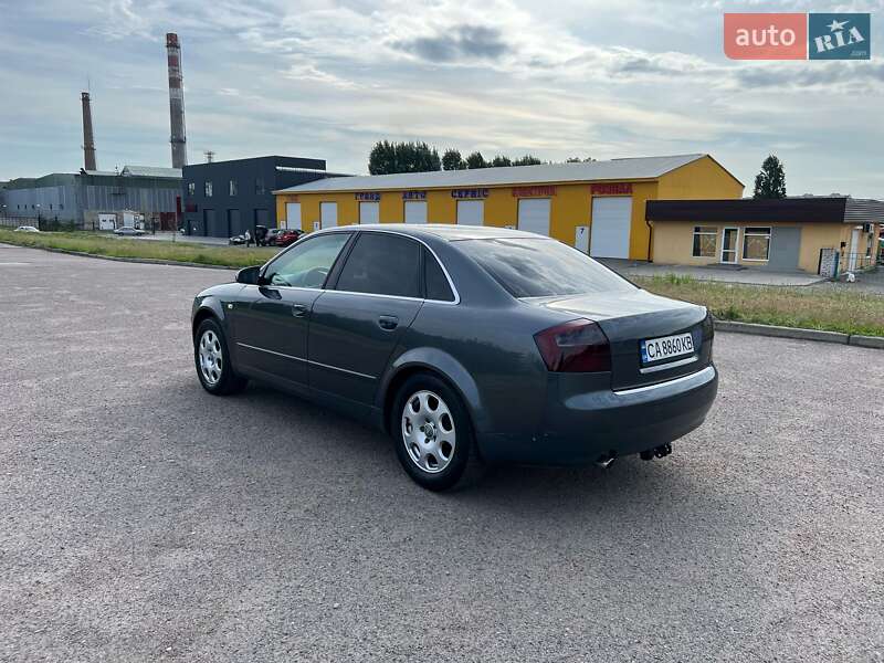 Седан Audi A4 2001 в Черкассах