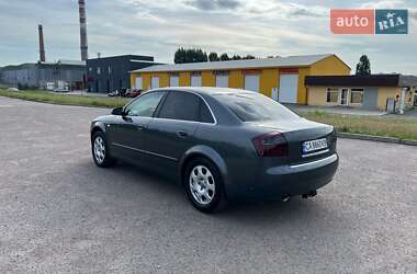 Седан Audi A4 2001 в 