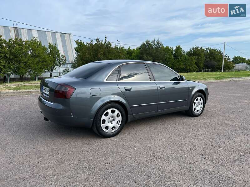 Седан Audi A4 2001 в Черкассах
