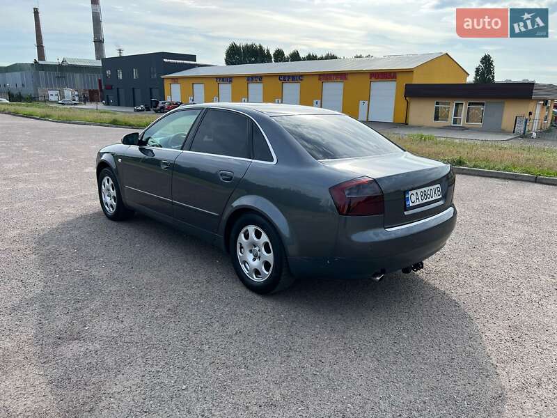 Седан Audi A4 2001 в Черкассах