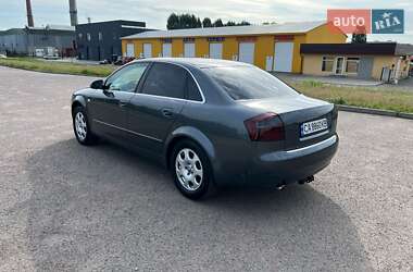 Седан Audi A4 2001 в 