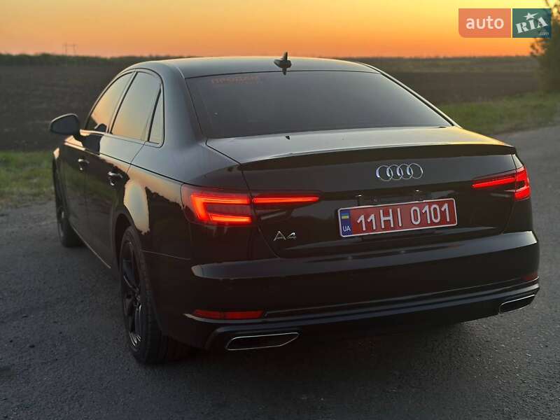 Седан Audi A4 2019 в Полтаві