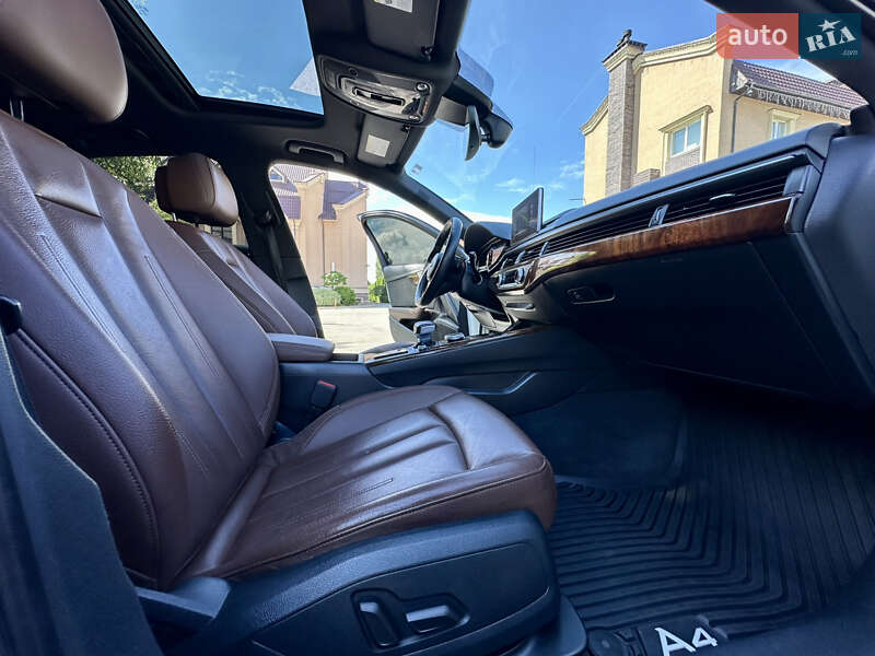 Седан Audi A4 2017 в Киеве