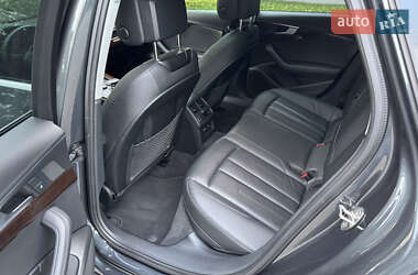Седан Audi A4 2019 в 