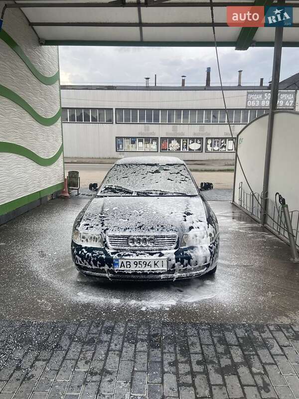 Седан Audi A4 1996 в Хмельницком