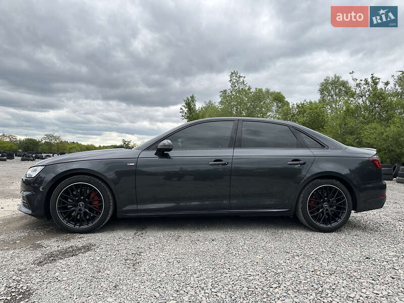 Седан Audi A4 2017 в Львове