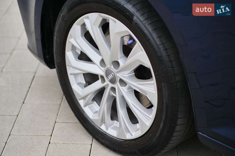 Універсал Audi A4 2019 в Хмельницькому