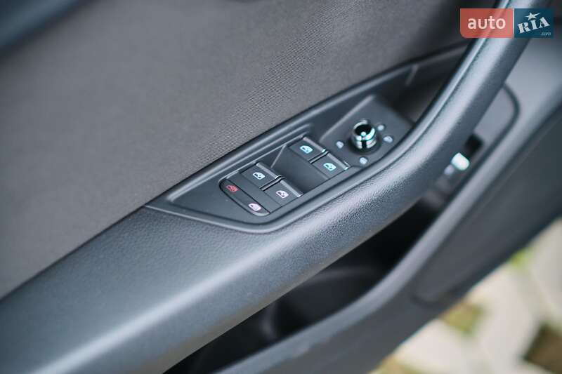 Універсал Audi A4 2019 в Хмельницькому