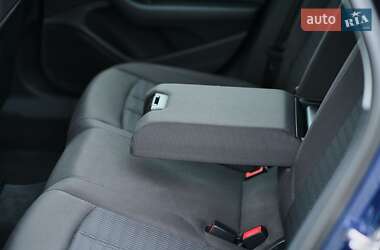 Универсал Audi A4 2019 в 