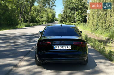 Седан Audi A4 2014 в 