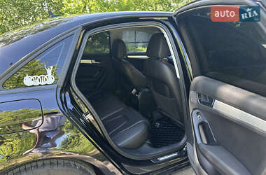 Седан Audi A4 2014 в 