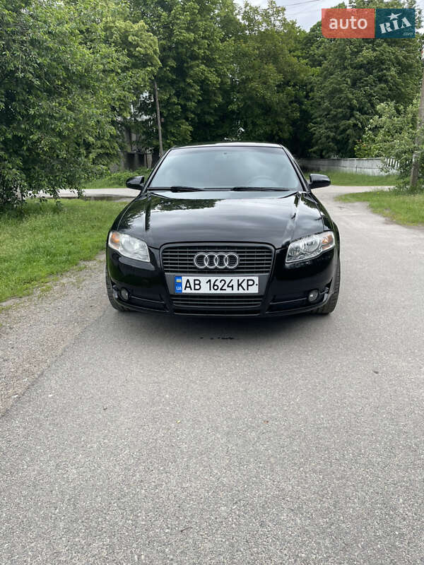 Седан Audi A4 2006 в Гнивани