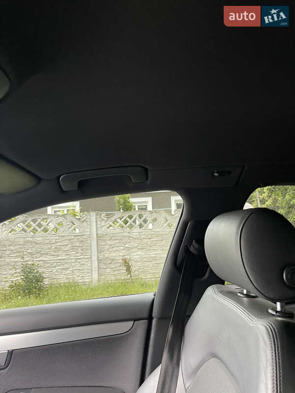 Седан Audi A4 2006 в Гнивани