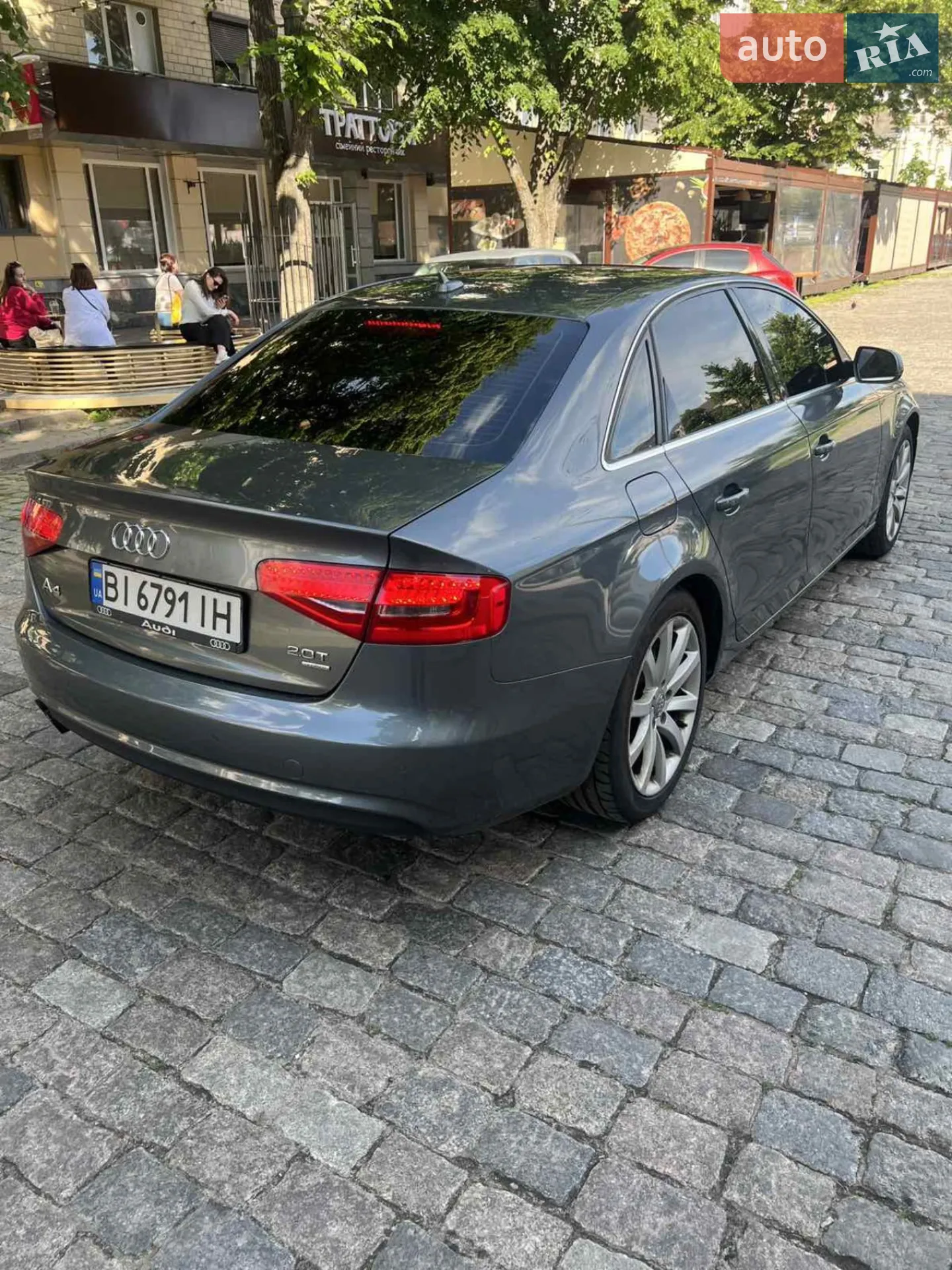 2012 Audi A4 - мініатюра 4