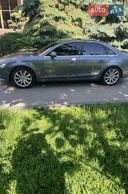 Седан Audi A4 2012 в Полтаве