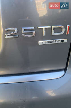 Седан Audi A4 2001 в 