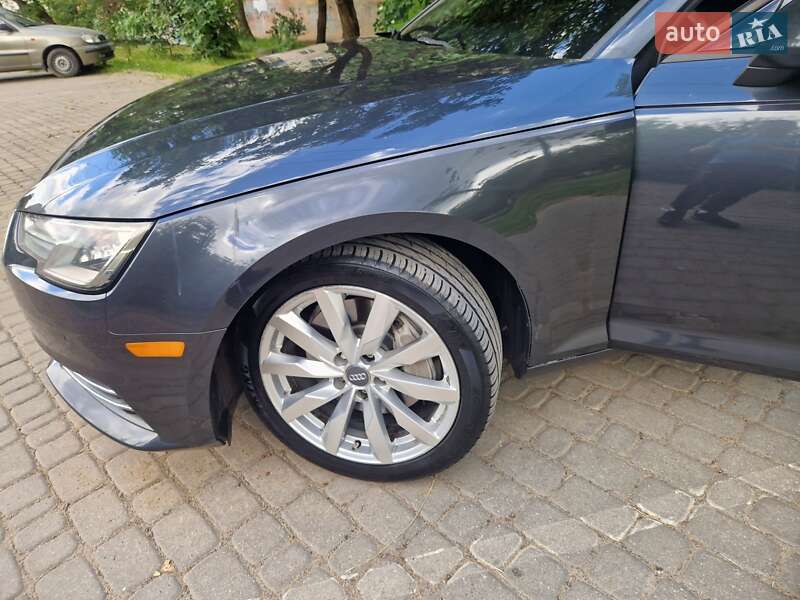 Седан Audi A4 2017 в Николаеве