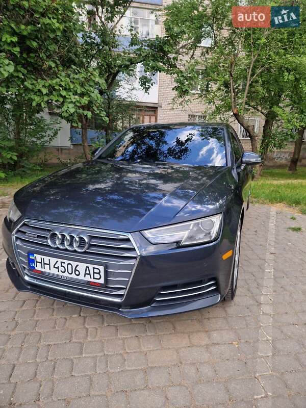 Седан Audi A4 2017 в Николаеве