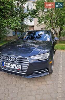 Седан Audi A4 2017 в 