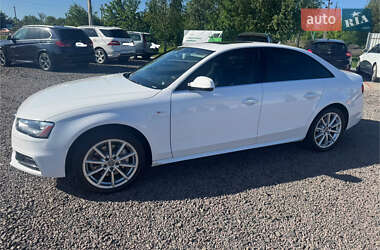 Седан Audi A4 2014 в 