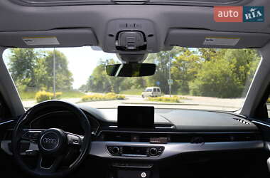 Седан Audi A4 2017 в Львове