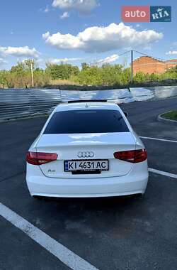 Седан Audi A4 2014 в 