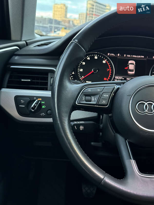 Седан Audi A4 2018 в Києві