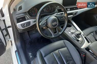 Седан Audi A4 2016 в 