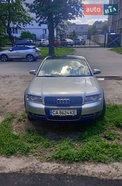 Седан Audi A4 2001 в 