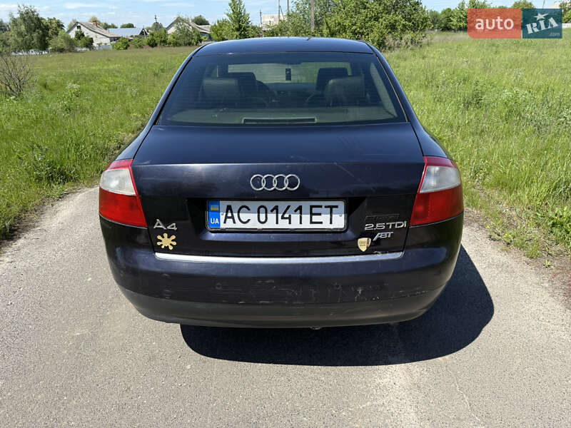 Седан Audi A4 2002 в Киеве